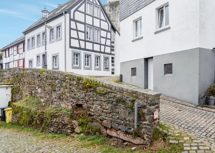 With Wellness Oasis * هيلينثال