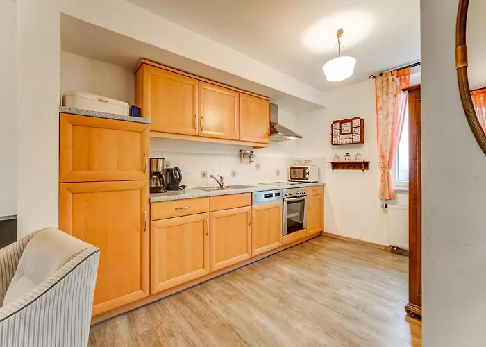 With Wellness Oasis * هيلينثال